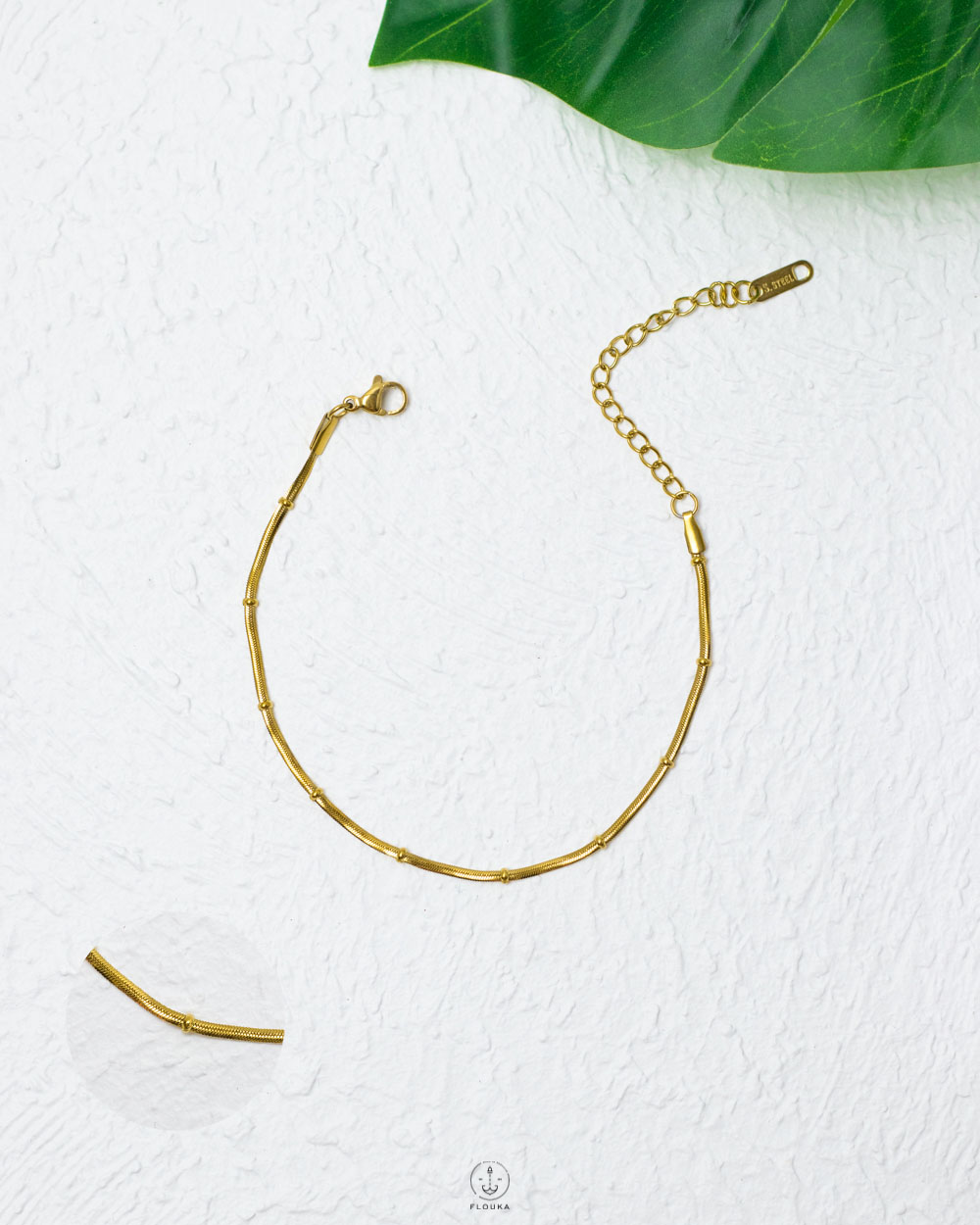 1744740776_b0699.jpg single gold bracelet