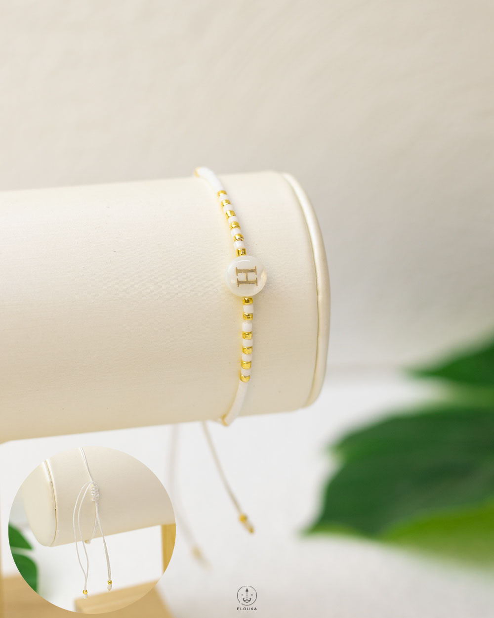 1745251128_H0026.jpg white letter ( H ) hand made bracelet