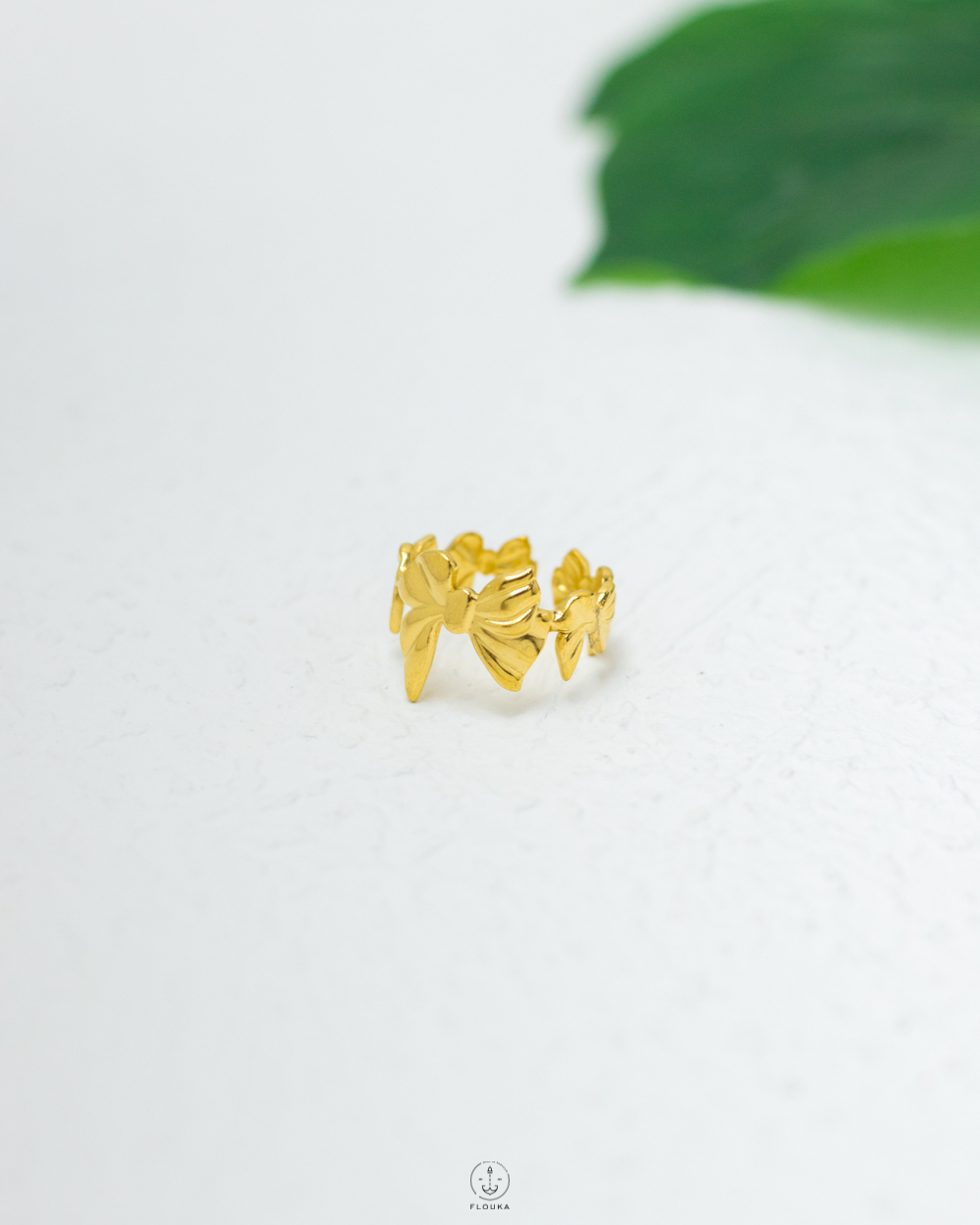 1745435775_r0575-1.jpg gold knot rings