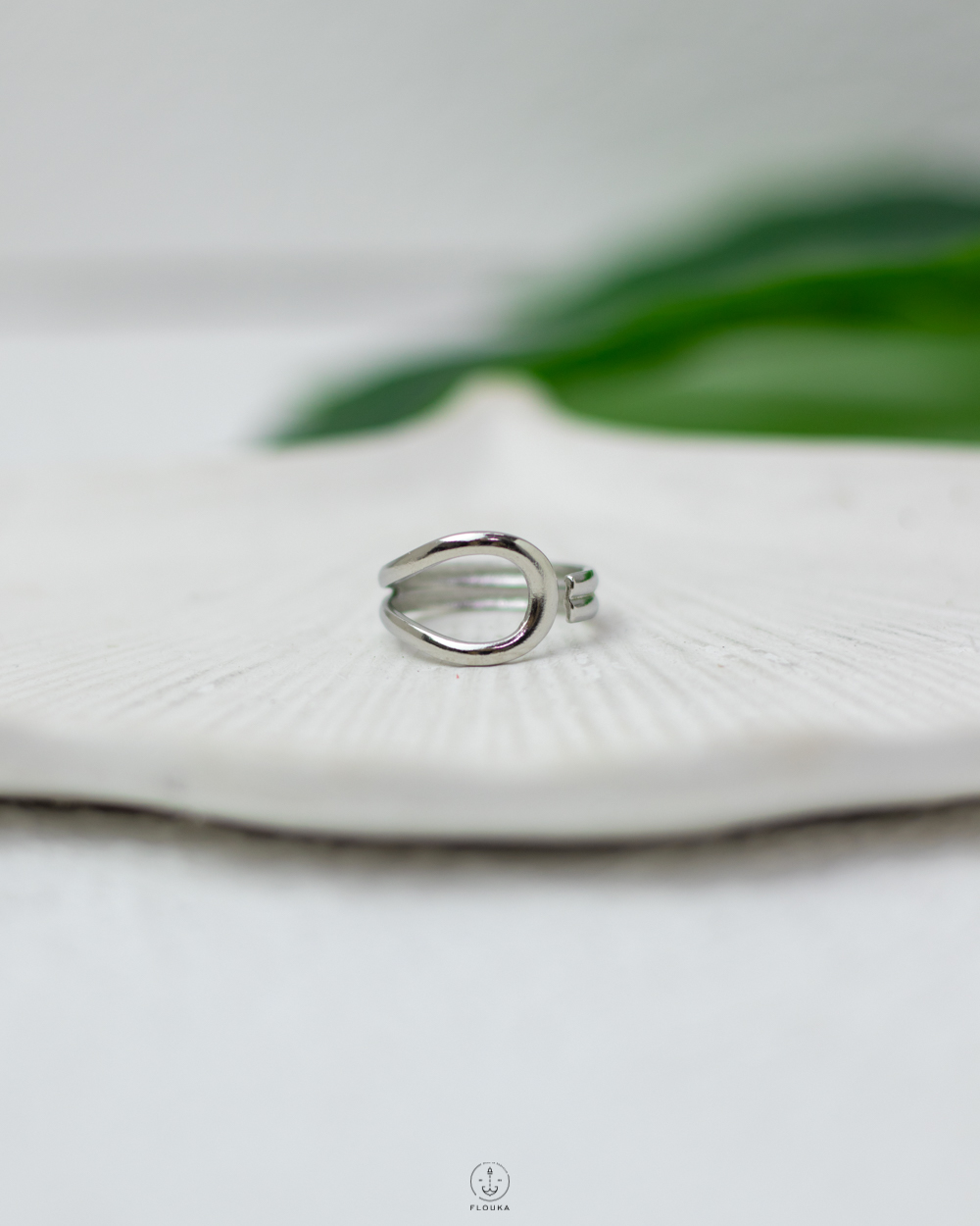 1745687637_r0652.jpg basic silver free size ring