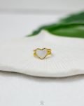white rasin heart gold ring