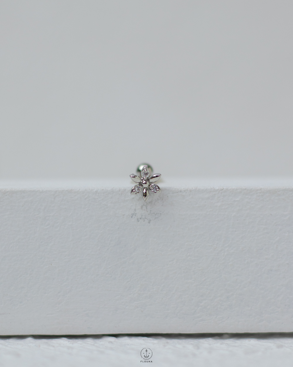 1746207862_c0055.jpg strus flower piercing