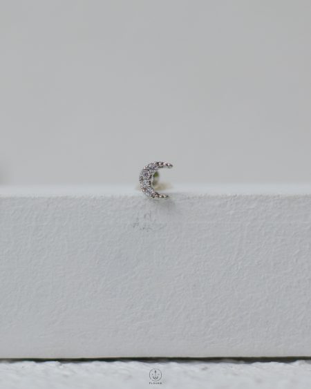 strus crescent piercing