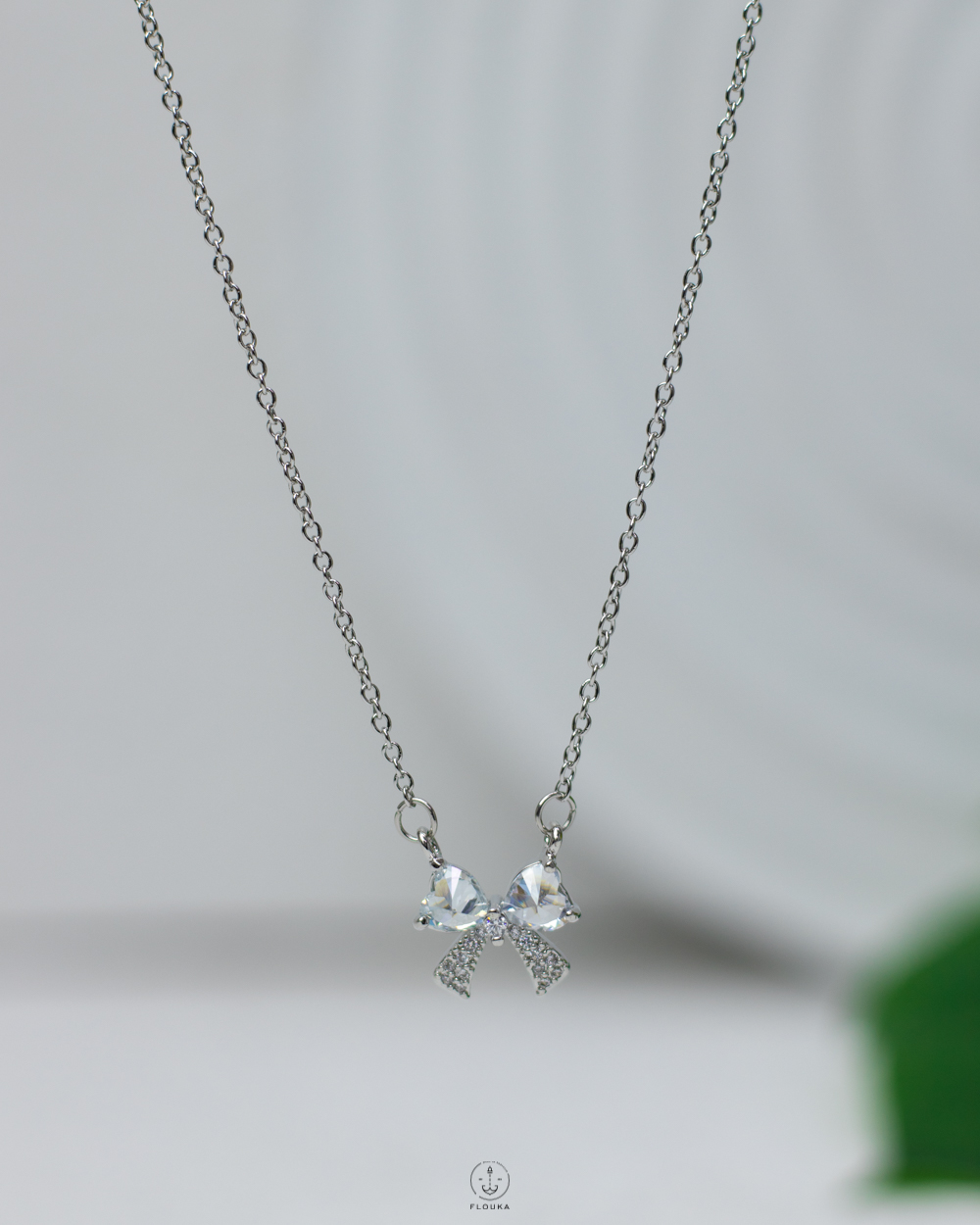 1746274784_n1492.jpg silver strus tie necklace