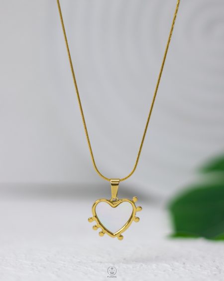 white seashell heart necklace