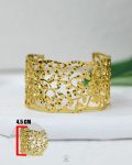 free size gold wide leafs bracelet