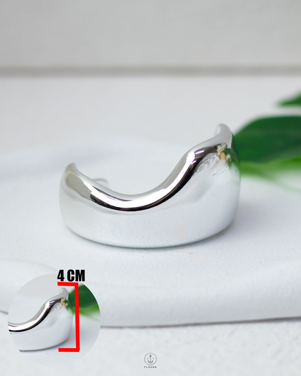 1750812126_o0664.jpg CCB wavy silver bracelet