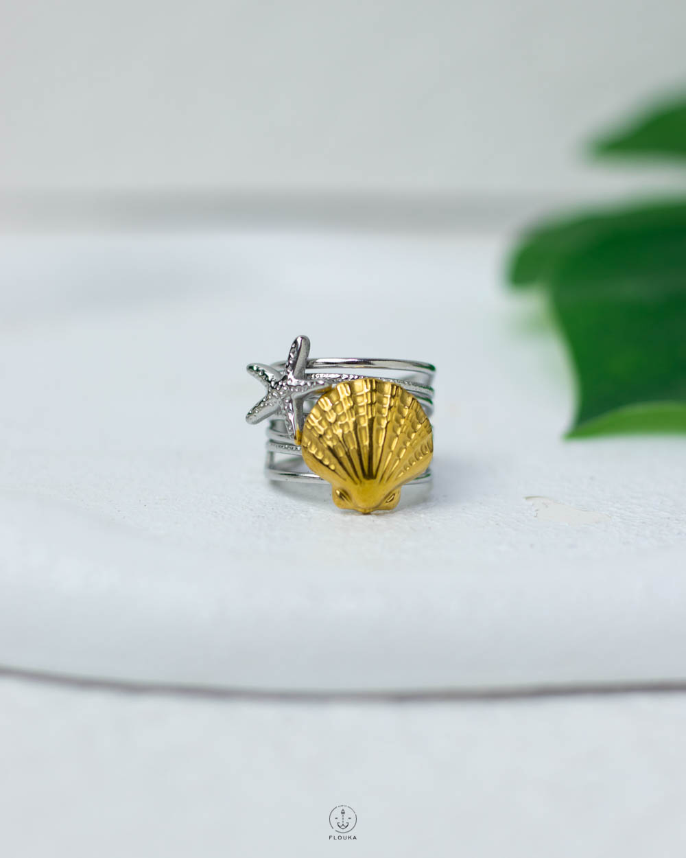 1751406716_R0832.jpg seashell & seastar ring