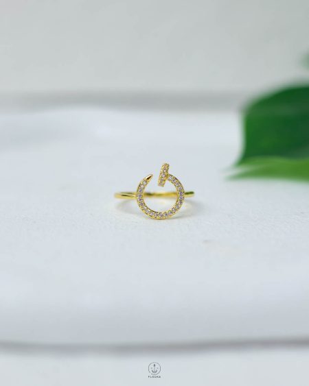 half nail straus ring