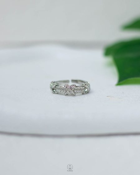 x silver starus ring