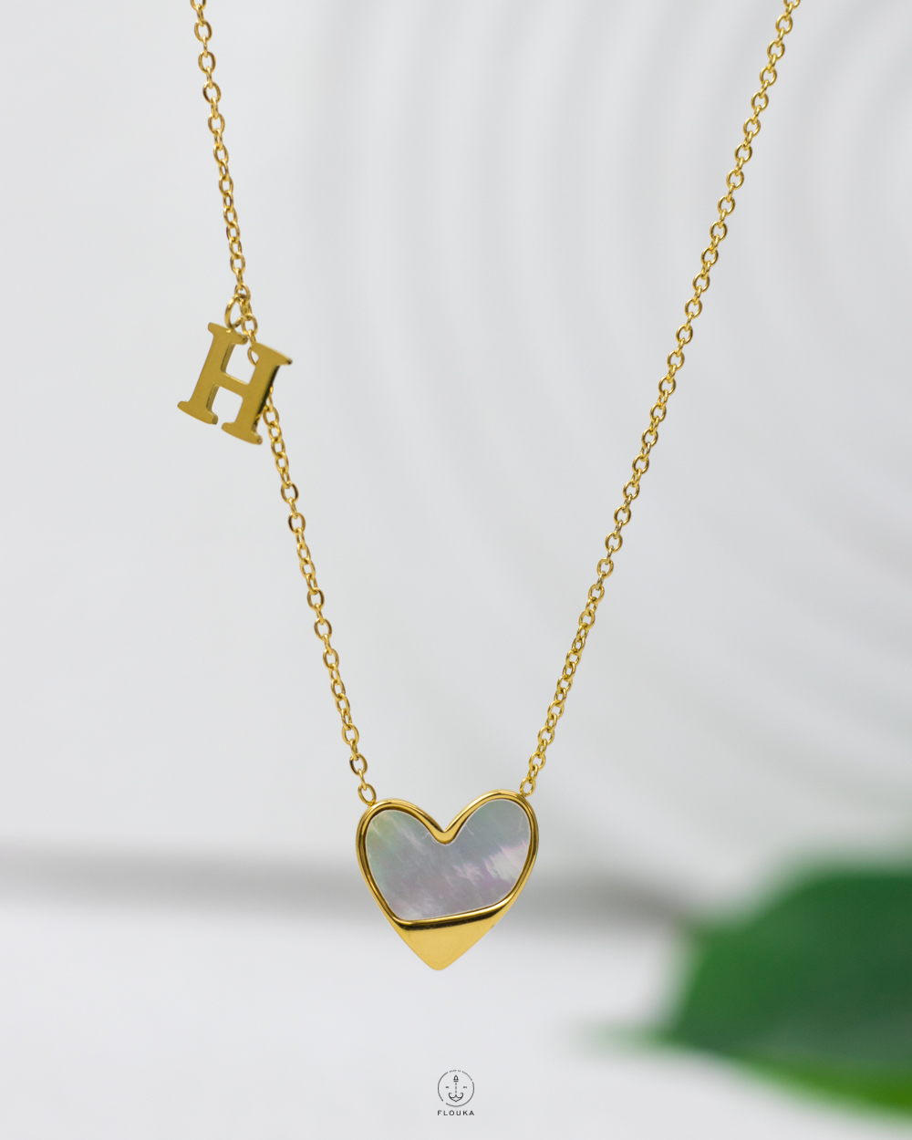 1752545083_n1655.jpg litter H gold heart necklace