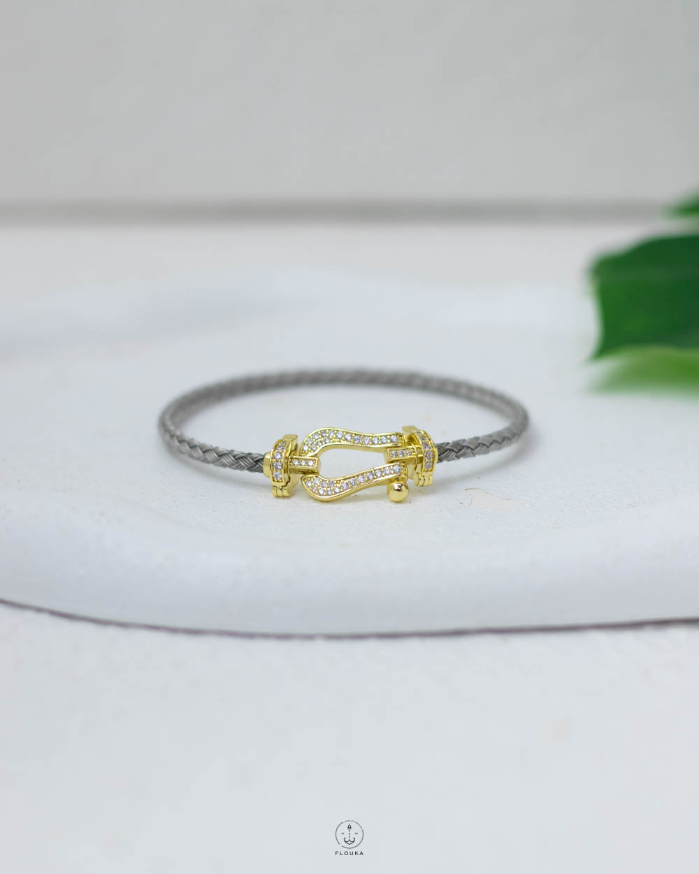 1752873372_o0781.jpg MIX SILVER & GOLD STRUAS BELT BRACELET