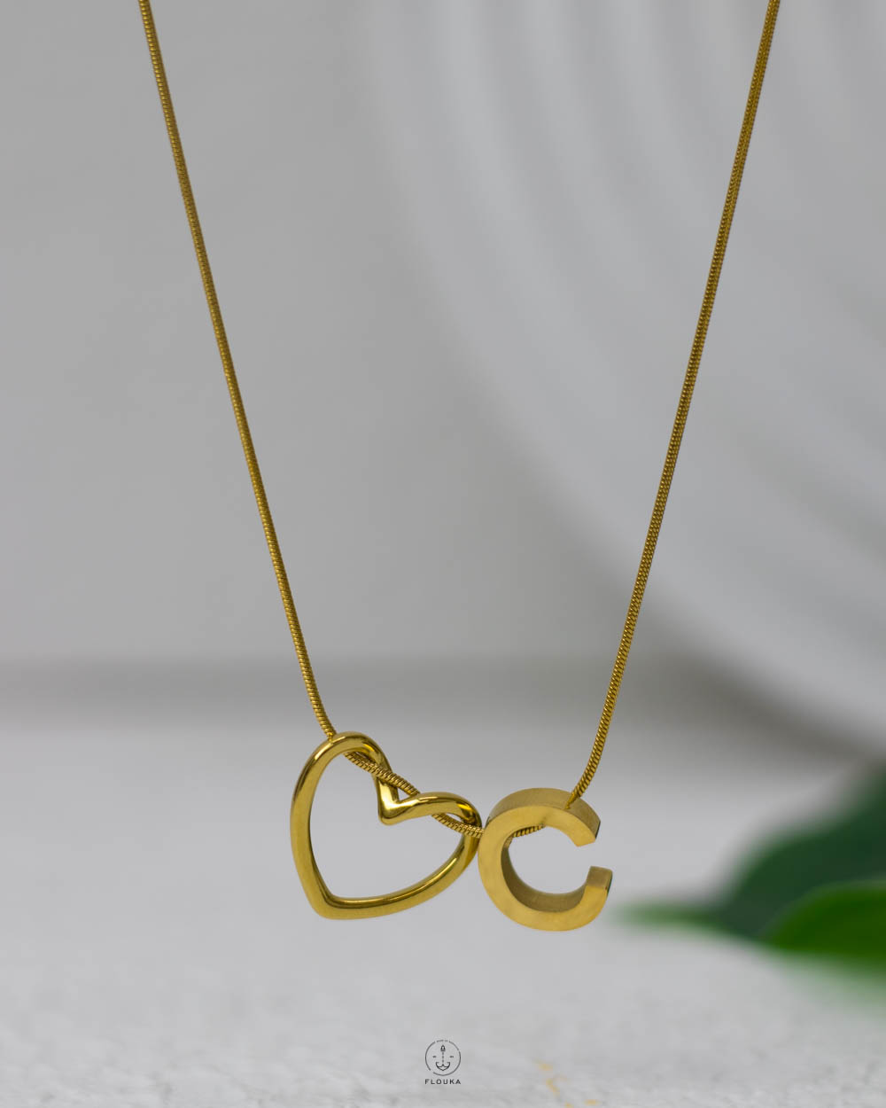 1752969751_n1680.jpg litter C gold trendy heart necklace