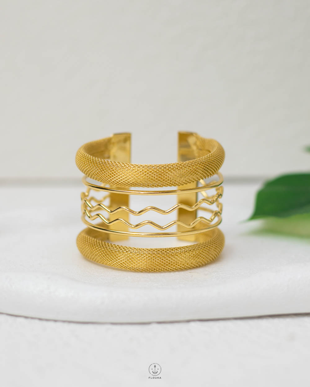 1753552555_o0785.jpg free size six layer gold chunky bangle