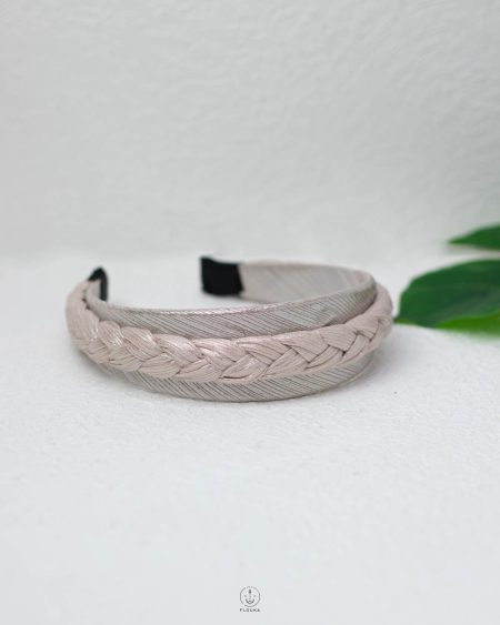 pink rope collar