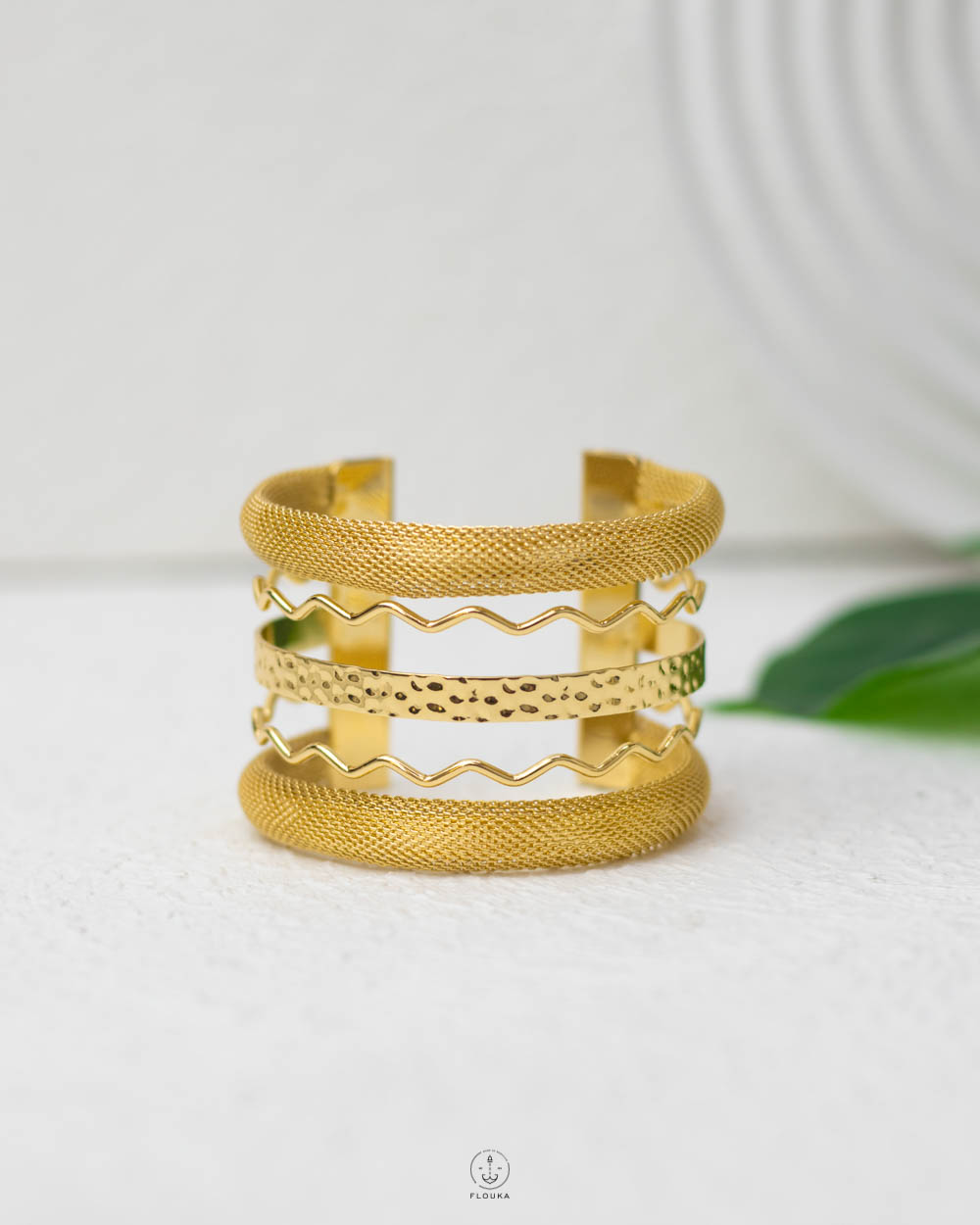 1753577573_o0787.jpg free size five layer gold chunky bangle