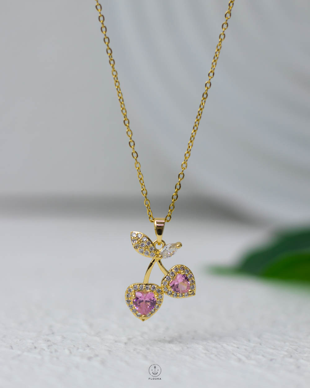 1753642023_N1616.jpg mix pink and white strus silver necklace