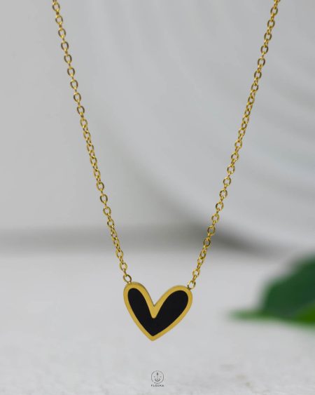 basic black heart necklace