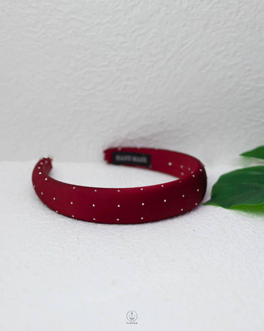 1753650950_t0066-1.jpg burgundy struas coller