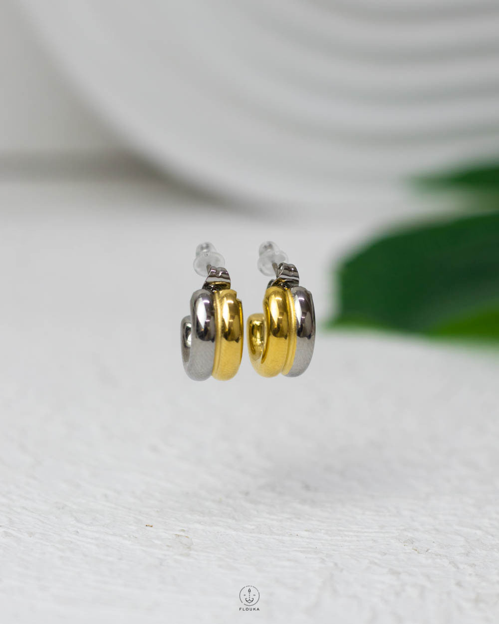 1753902445_E0696.jpg mix gold & silver earring