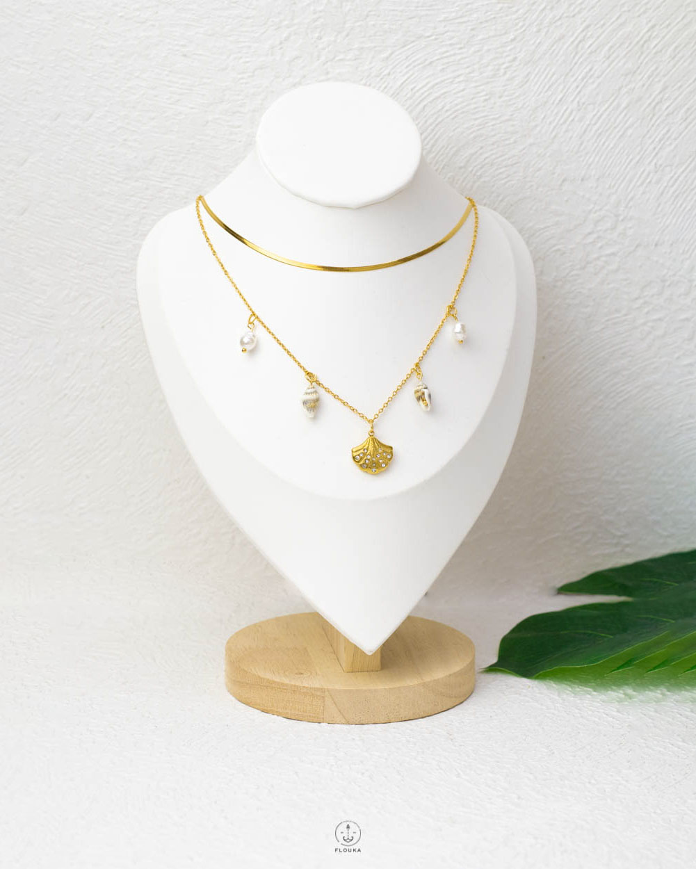 1753910600_n1777.jpg double layer seashell & snake gold necklace