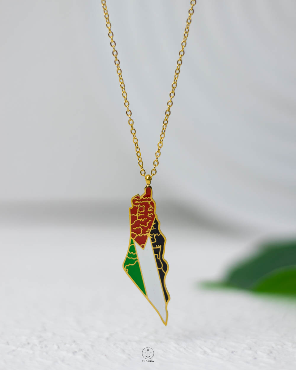 1755211432_n1816.jpg gold Palestine map flag necklace