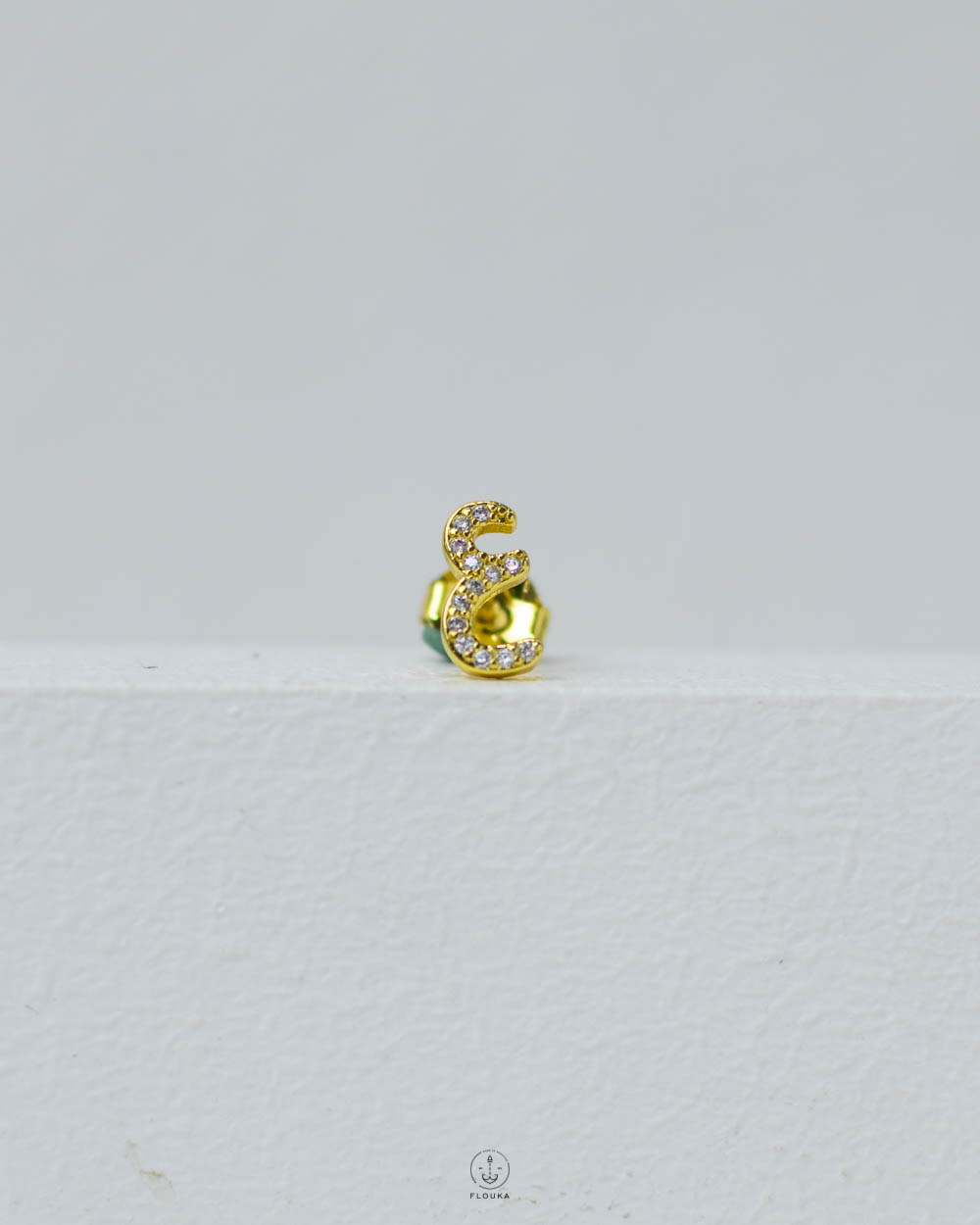 1755217353_e0584.jpg حلق استراس حرف (ع)