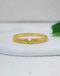 gold V bracelet