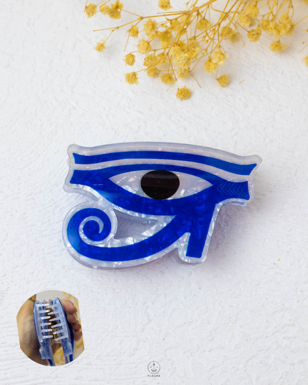 1755722664_t0155-1.jpg blue horus eye claw clip