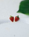 Strawberry gold earring