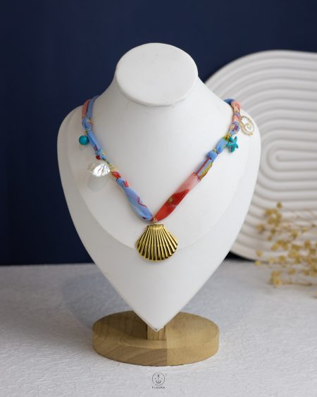 baby blue fagbric seashell necklace