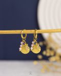 gold seashell earring
