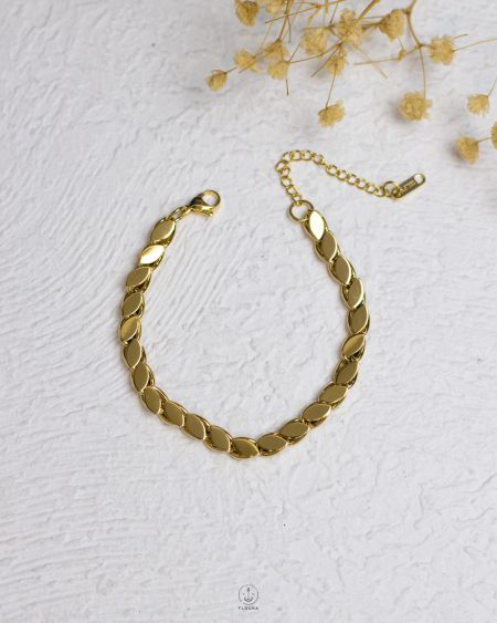 tiny gold sonbol bracelet