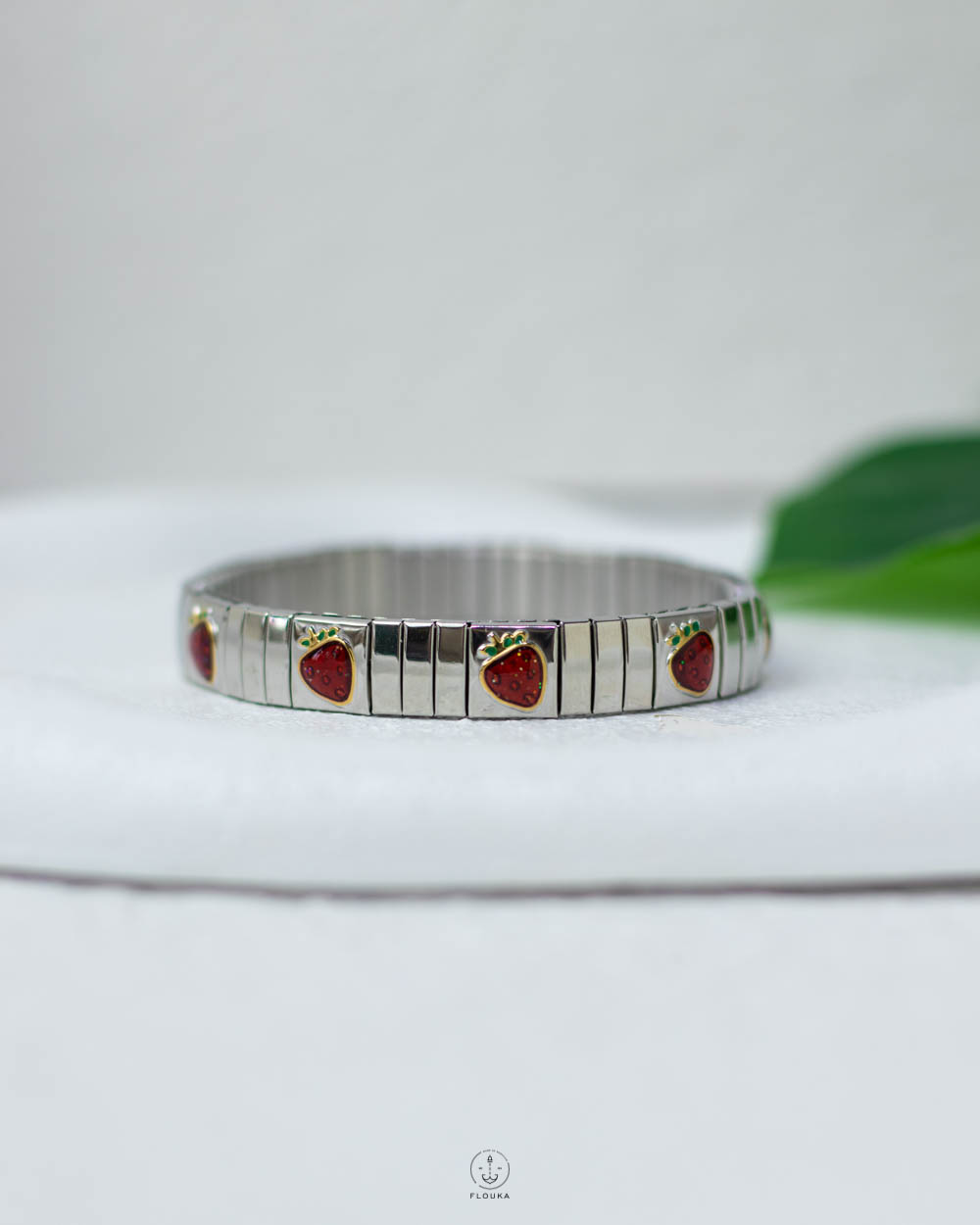 1758418768_o0962.jpg silver Strawberry astek