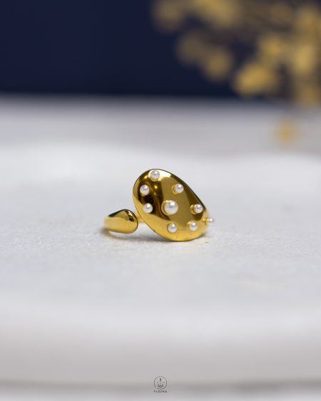 free size white Pearl beads gold ring