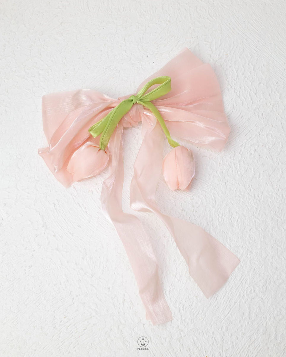 1759175737_t0188.jpg pink tie tulip clips tokka