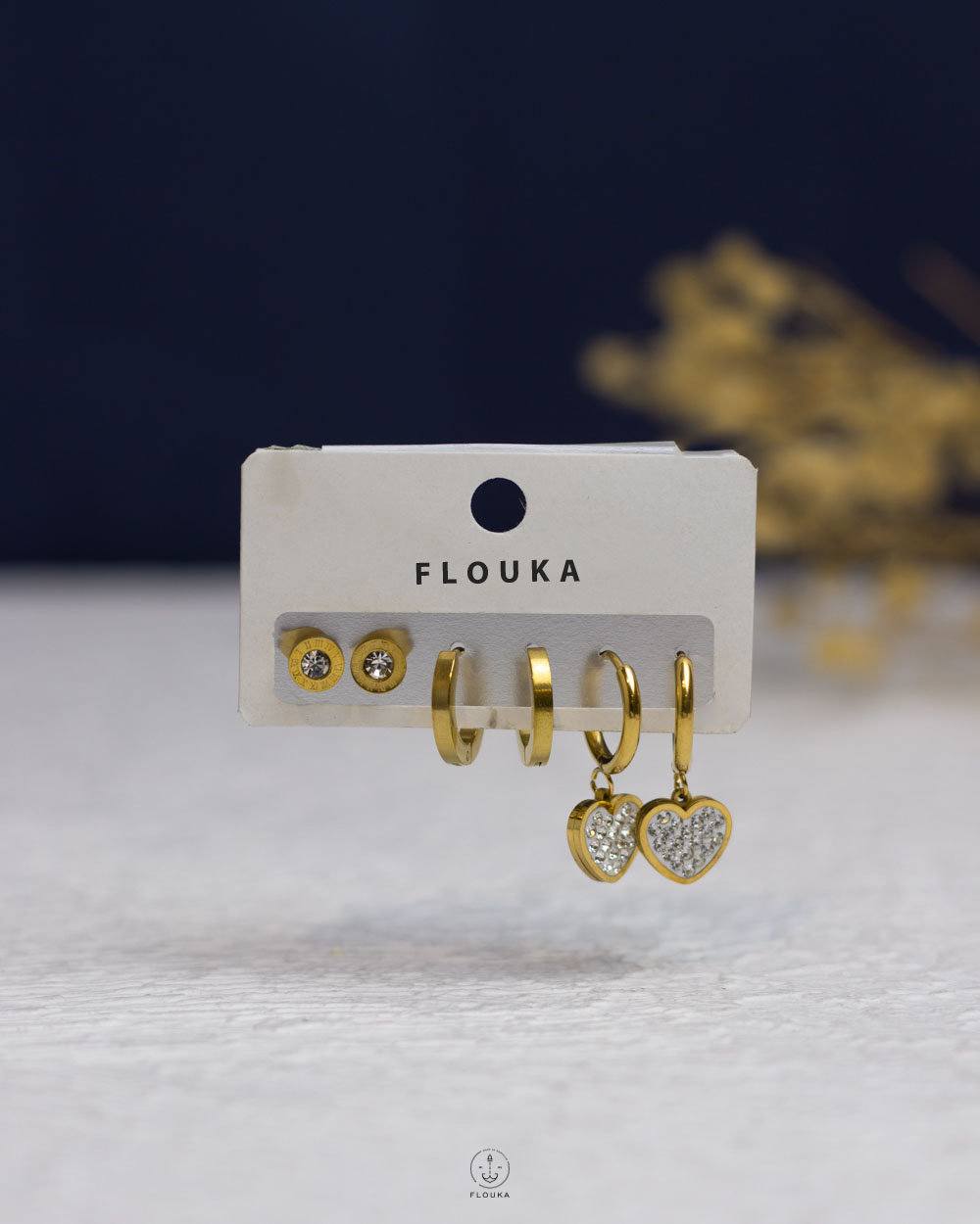 1759512951_e0153.jpg gold heart earrings card