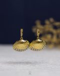 silver struas gold seashell earring