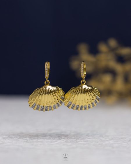 silver struas gold seashell earring