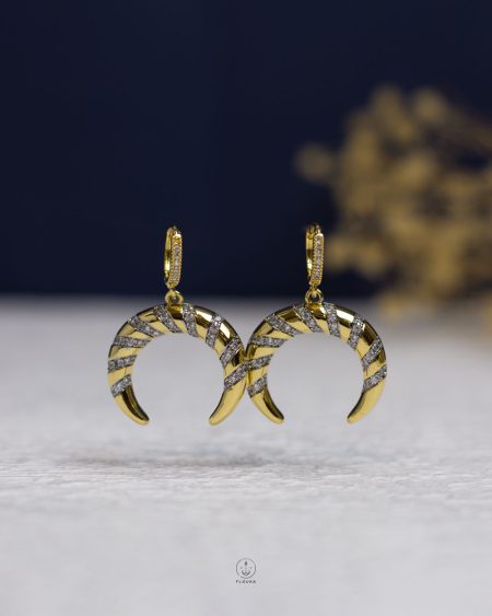 silver struas crescent gold earring