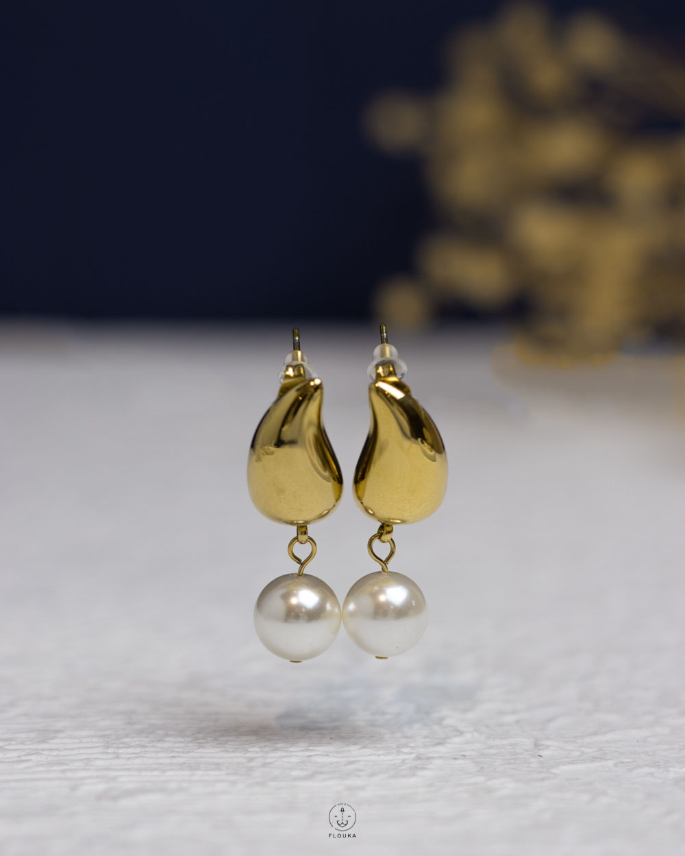 1759701055_e0810.jpg gold XP pepper & bead earring