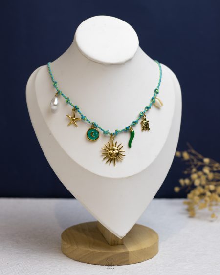 turquoise fagbric seashell & sun necklace