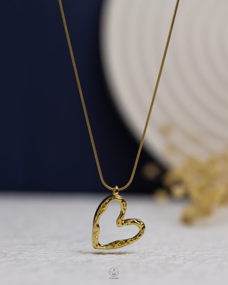 gold heart gold mouse necklace