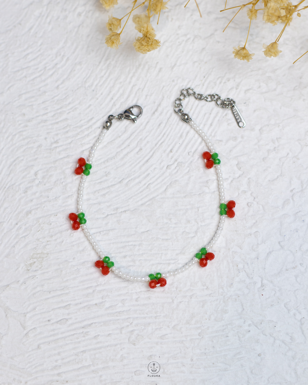 1761510847_b1137.jpg tiny red cherry & white beads bracelet