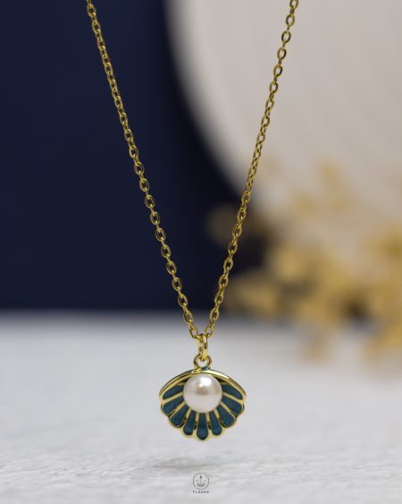 blue seashell with bead gold necklace