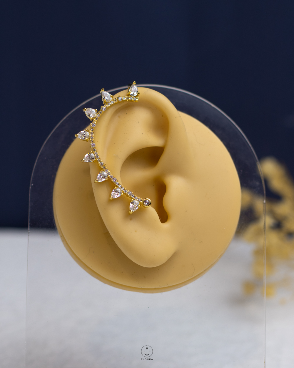 1761606093_c0160.jpg gold Fangs cuff earring