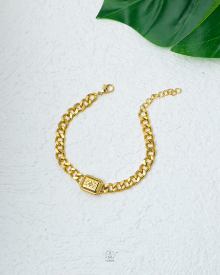 gold space star bracelet