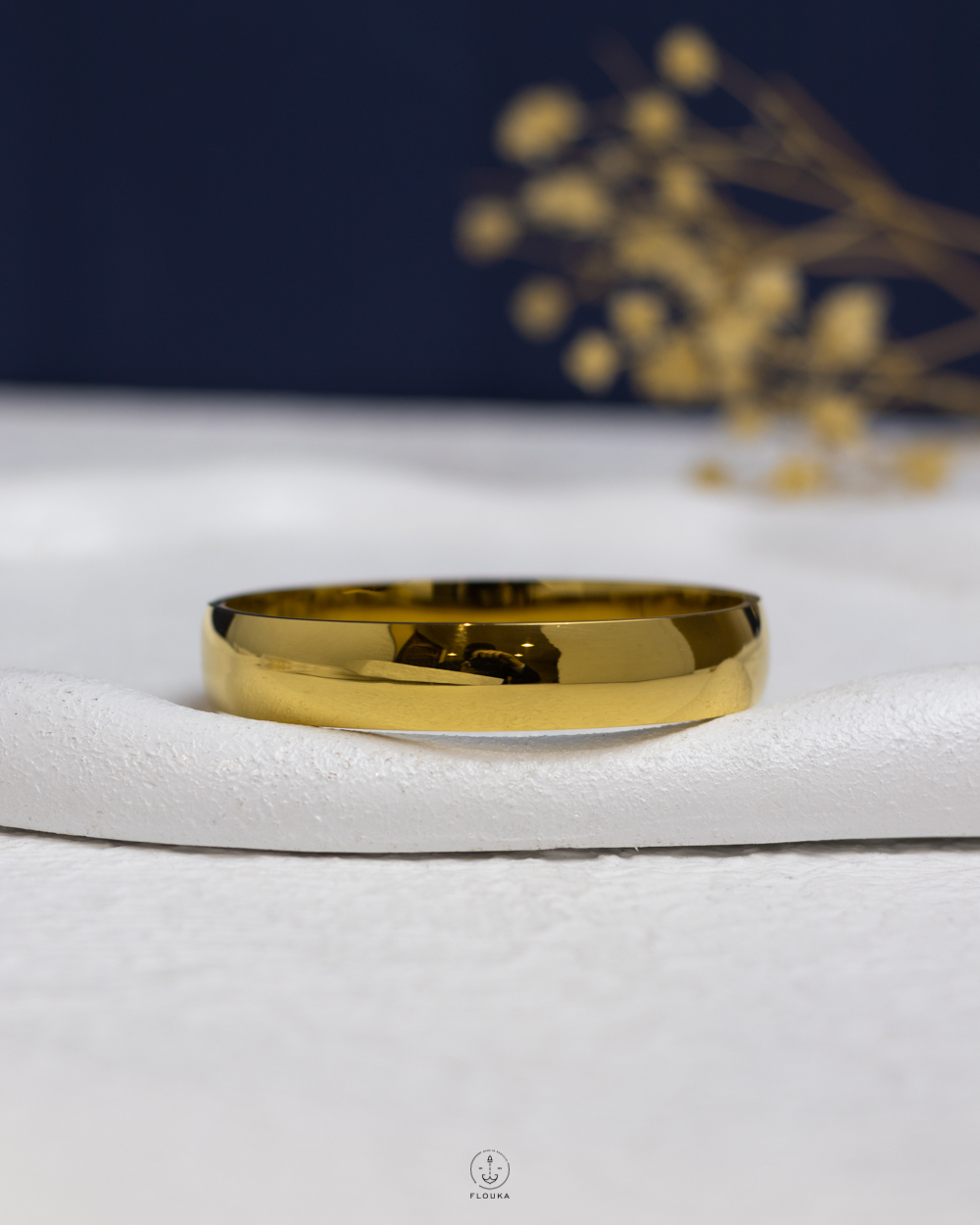 1761948001_o0970.jpg 8mm gold pumg bracelet