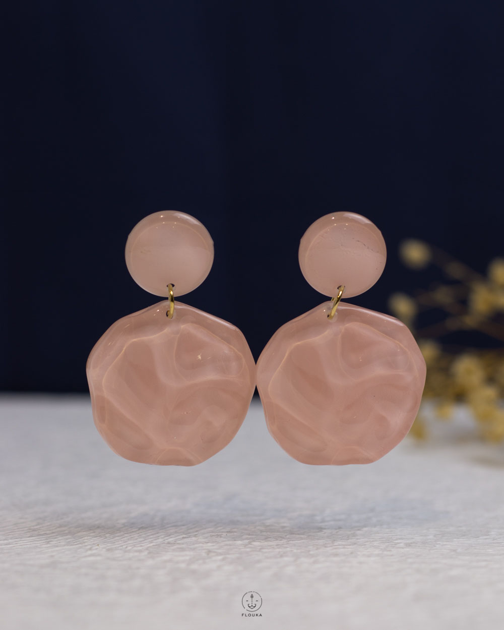 1762111738_e0906.jpg pink Acrylic earring