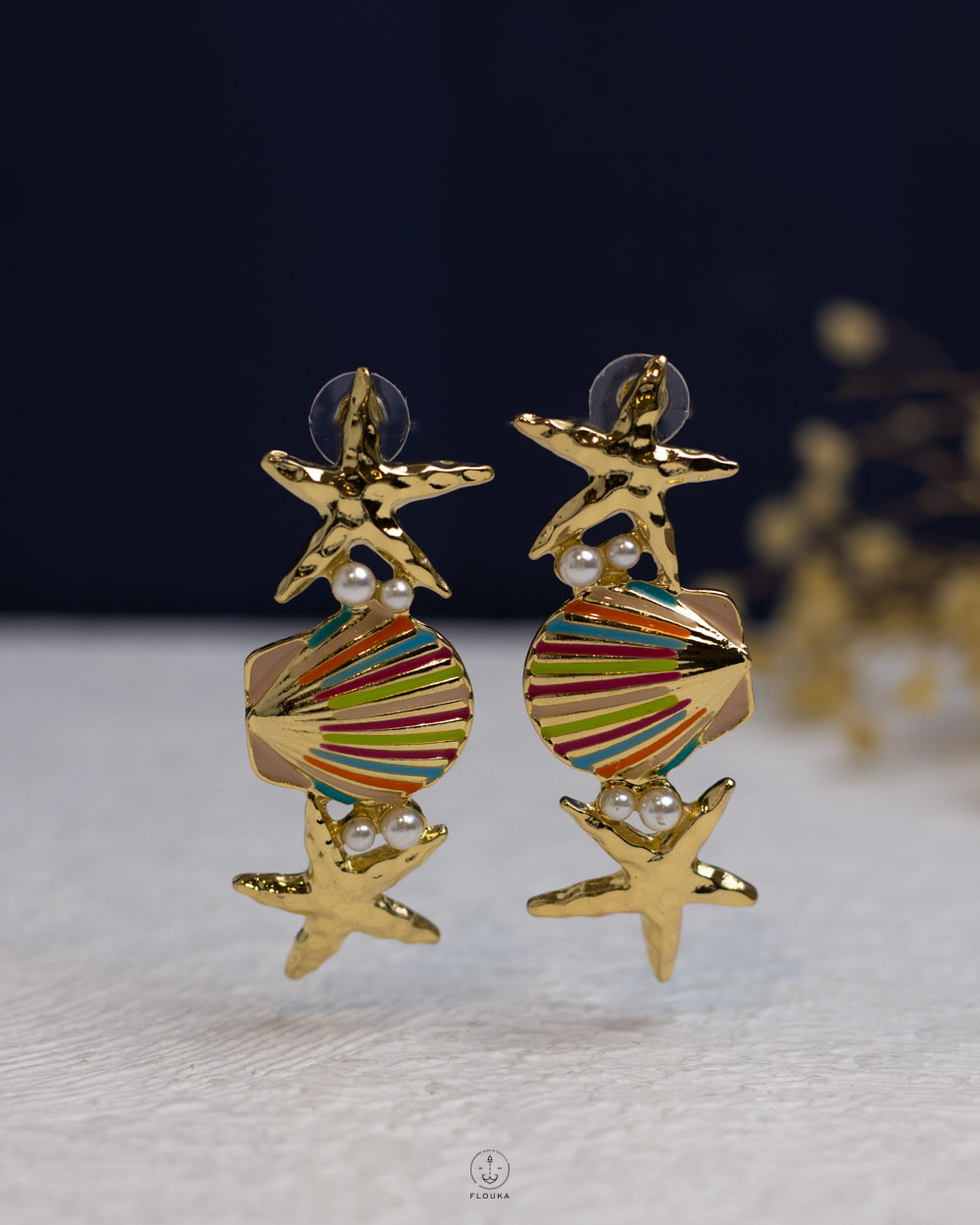 1762112329_e0897.jpg colorfull seashell gold earring